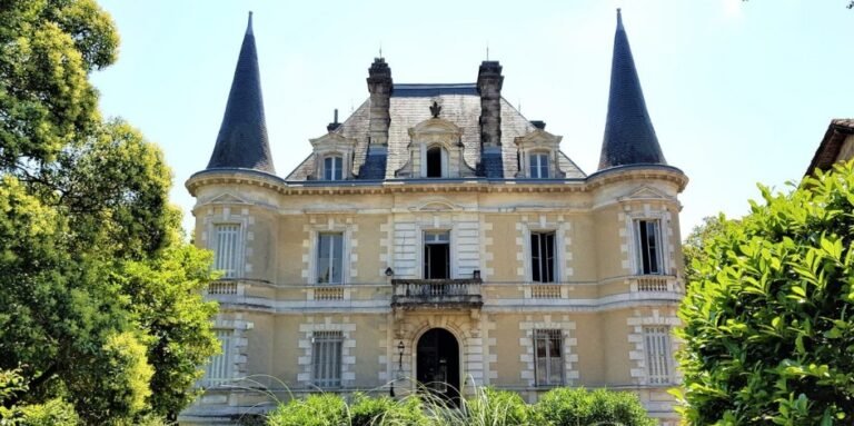 Acheteur international recherchant un bien immobilier de luxe en France avec accompagnement chasseur immobilier